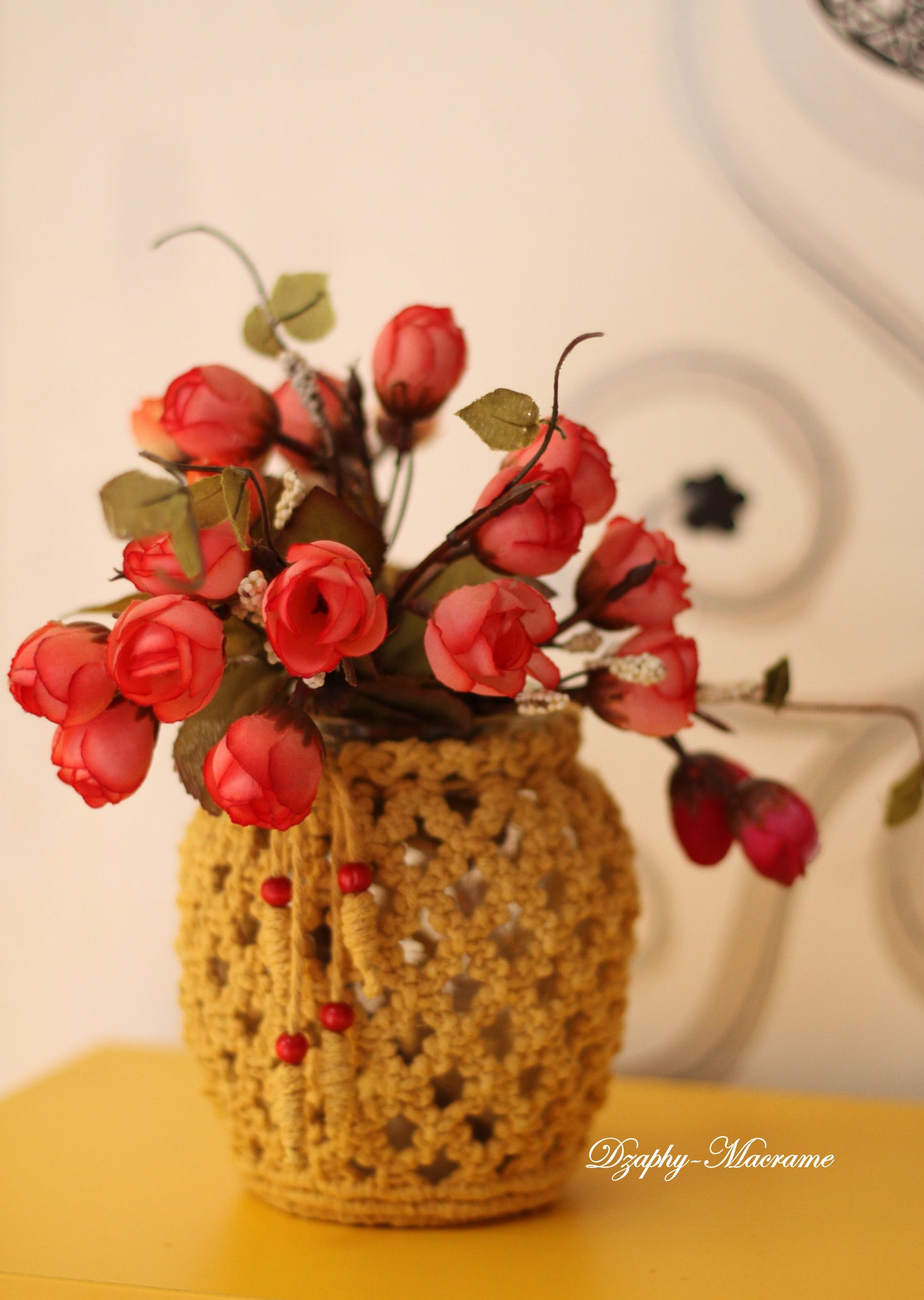 Decorative jar