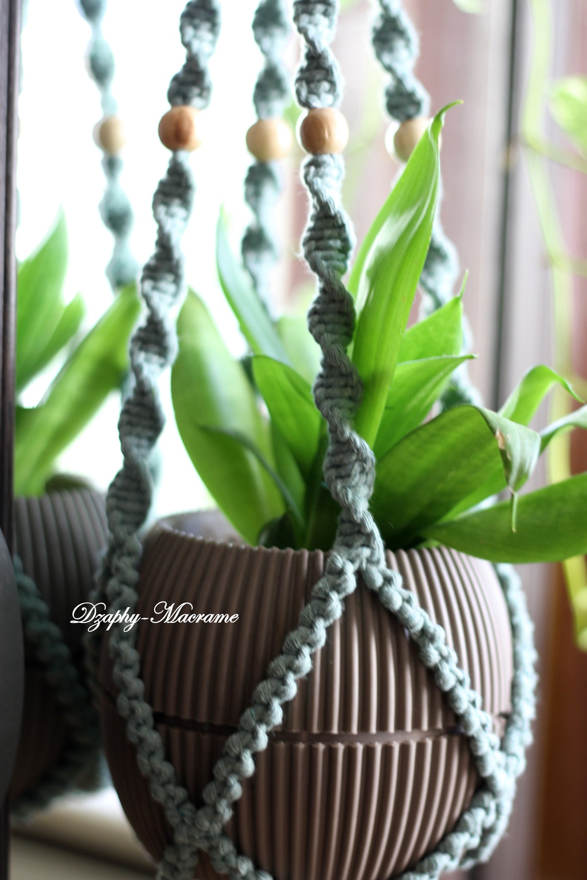 Macrame plant Hanger 110 cm