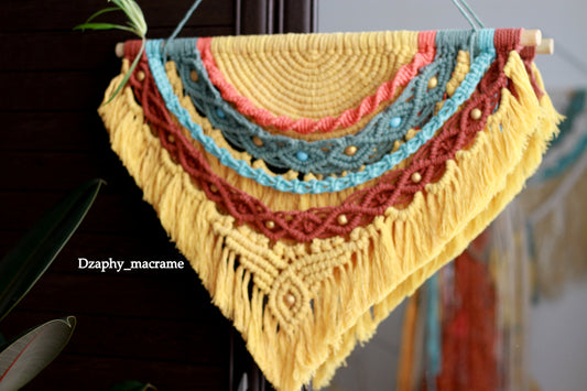 მაკრამეს კედლის დეკორი - Macrame Wall Decor 54/66 cm