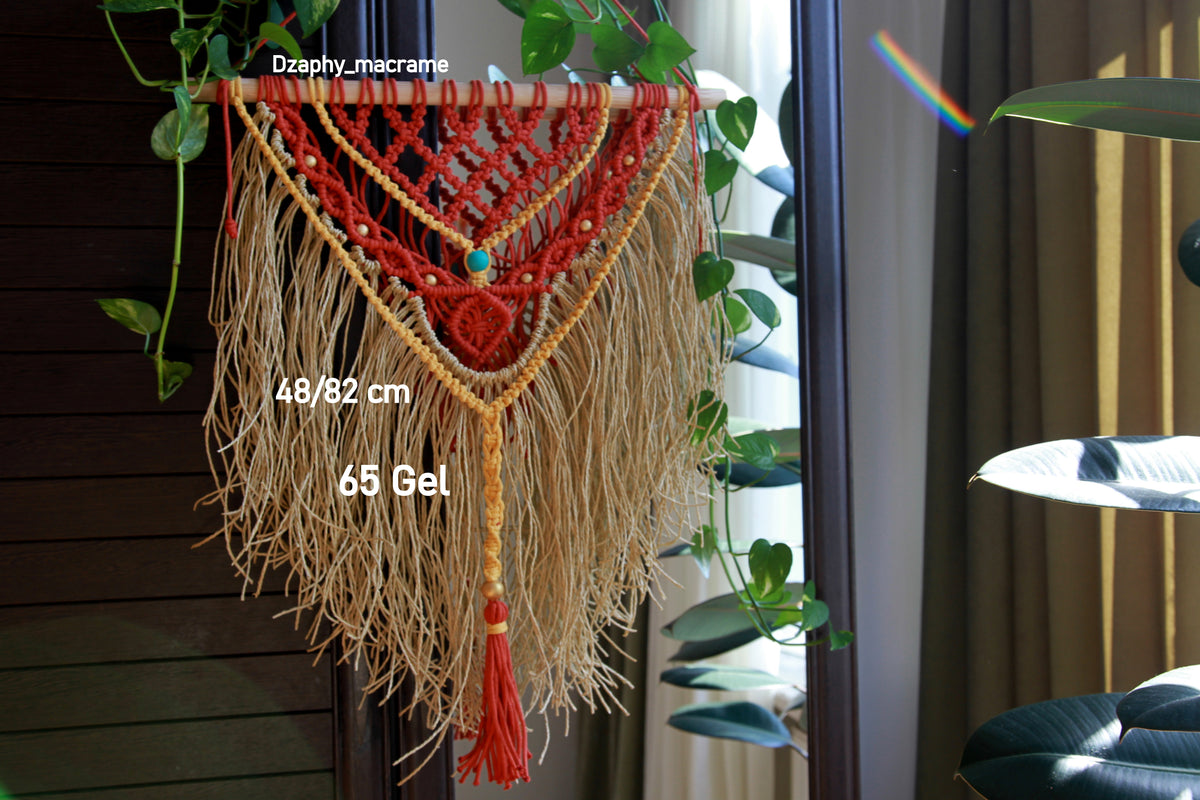 Macrame wall Decor 48/82 cm